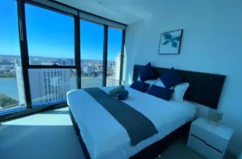 Stunning 1Br River View Retreat In Cbd'S Heart ブリスベン アパート